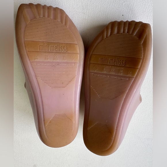 Mini Melissa girl’s Soft Silicone Shoes. Color Pink, Size 8. - Picture 8 of 8
